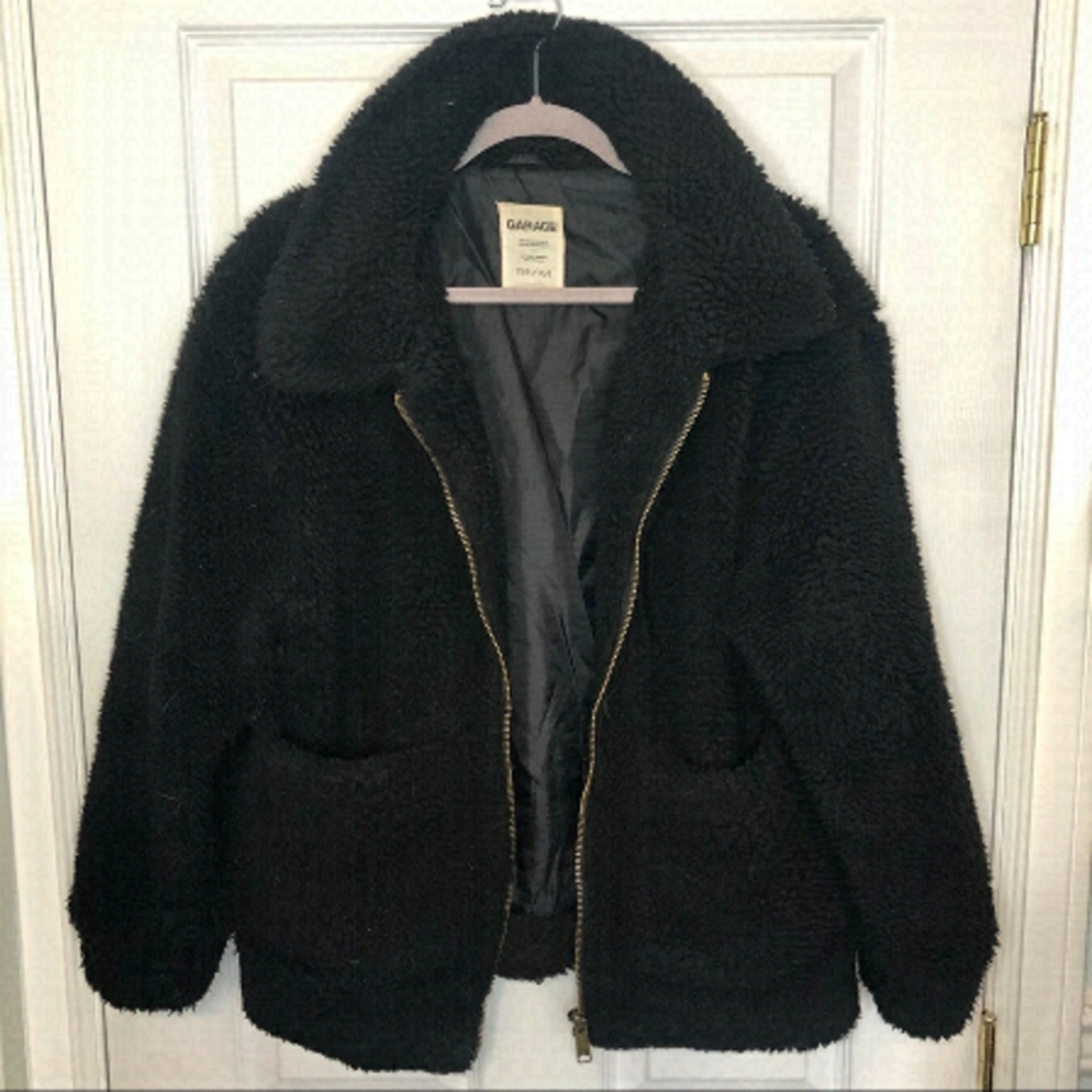 GARAGE Black Fuzzy Zip Up Teddy Coat Jacket small